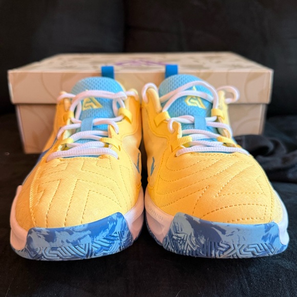 Nike Giannis Freak 5 - Air Zoom - Like New - 6.5Y/39EU/8 women’s/6.5 men’s - Picture 13 of 15